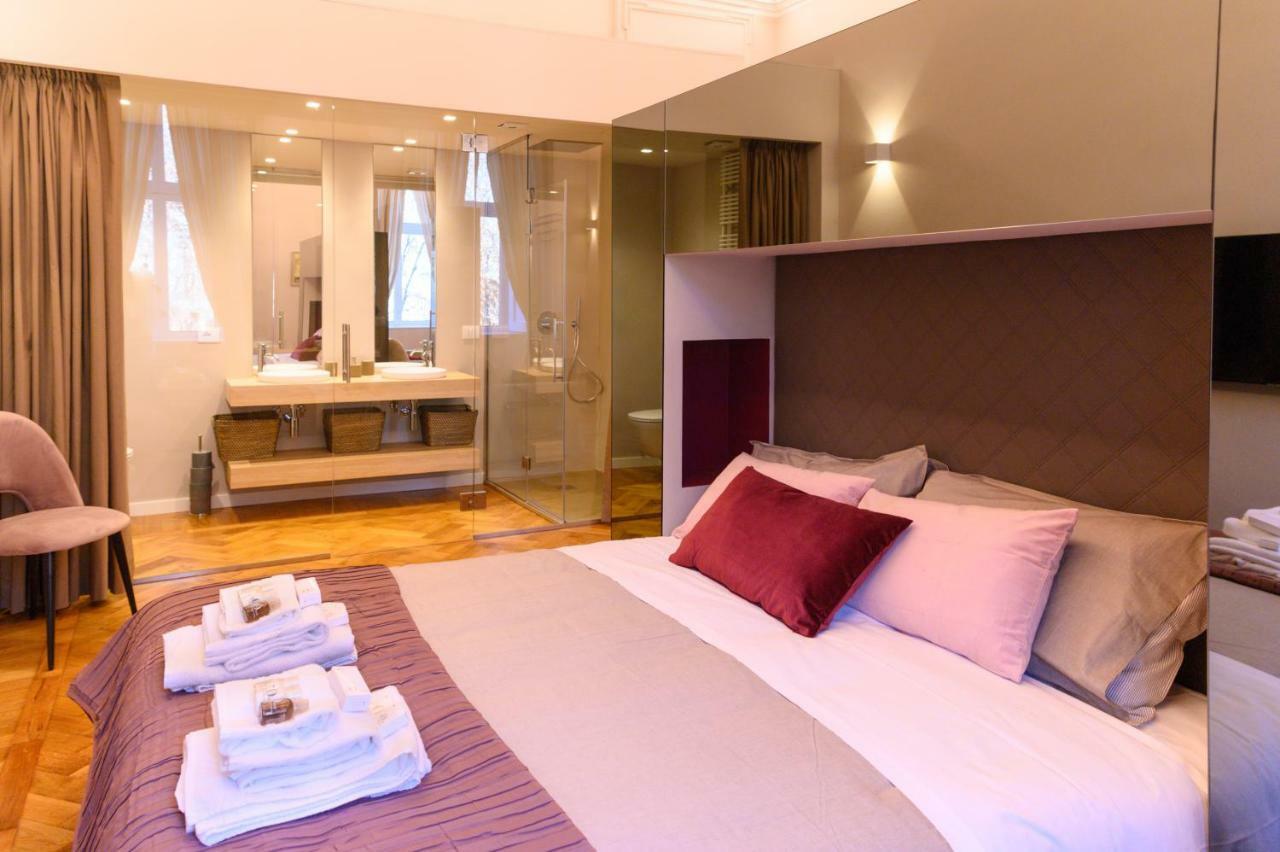 Savoia Suites Torino Ngoại thất bức ảnh