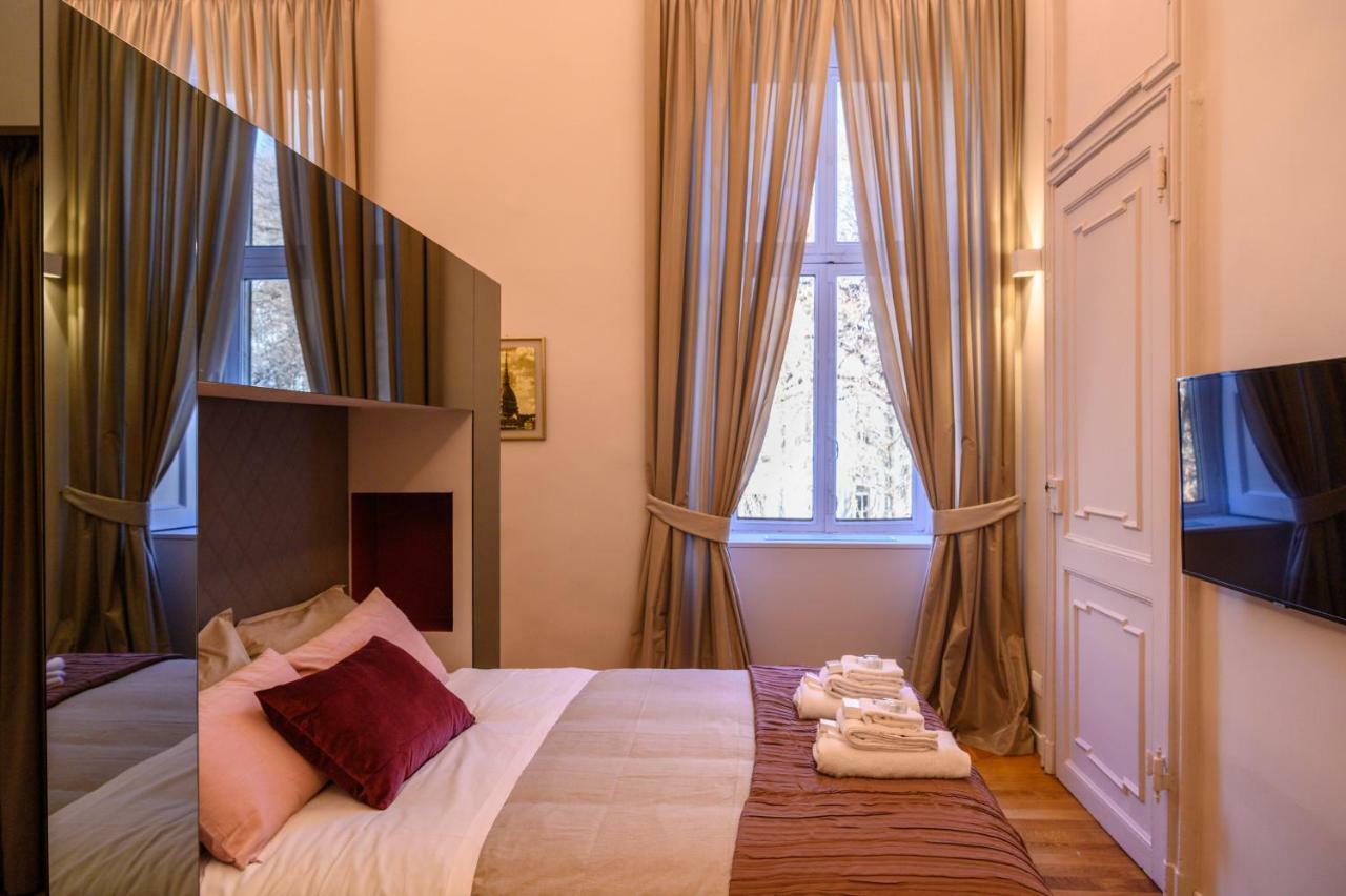 Savoia Suites Torino Ngoại thất bức ảnh